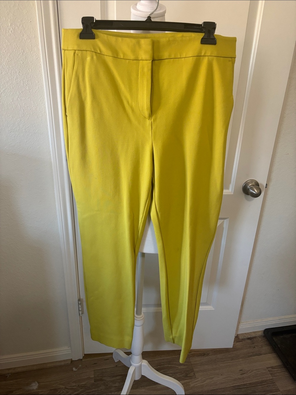 Boden Women's Bright Yellow Pull-On Tapered Pants